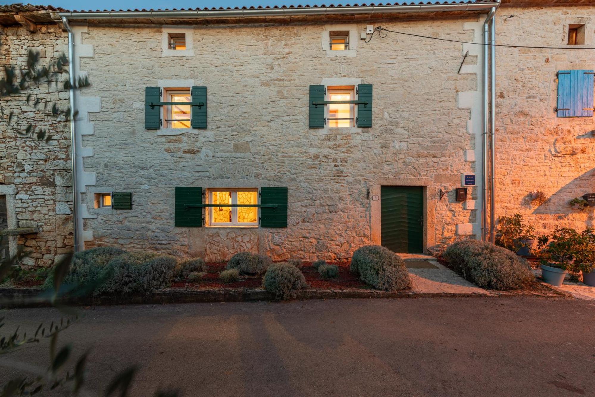 Casa Stifanici Baderna Exterior foto